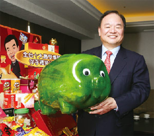 林敏雄「追求規模經濟,是經營零售業的王道,唯有如此,才能賣的比別人便宜」