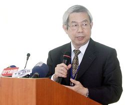 原能會副主委謝得志,日前在國民黨中常會報告談台灣核安問題時,面對馬英九,公開對台電與核四廠忽視核安直言批評。(攝影/林敬原)